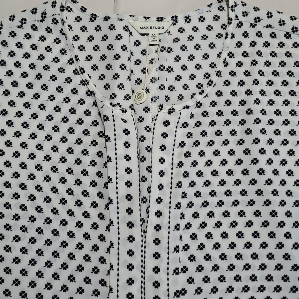 Max Studio Black y White Lucky Blouse - Picture 3 of 7